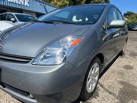 Key #5 Toyota Prius Hatchback 4D Key #5 Toyota Prius Hatchback 4D