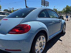 Key #51 Volkswagen Beetle 2.5L Hatchback 2D Key #51 Volkswagen Beetle 2.5L Hatchback 2D