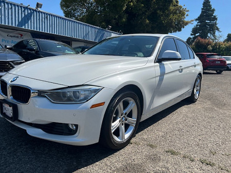 Key #89 BMW 328i Sedan 4D Key #89 BMW 328i Sedan 4D