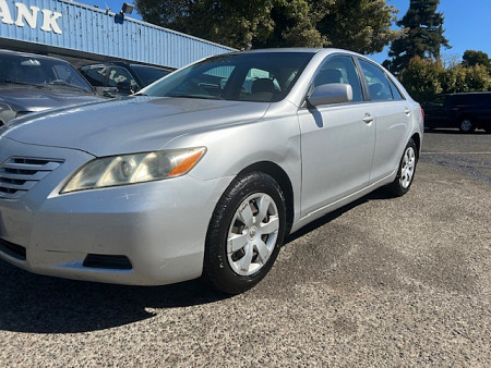 Key #2 Toyota Camry Sedan 4D Key #2 Toyota Camry Sedan 4D