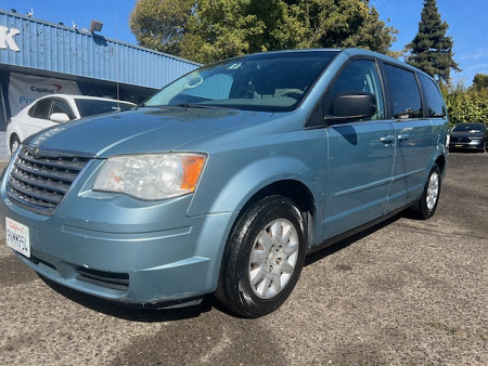 Key #23 Chrysler Town & Country LX Minivan 4D