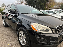 Key #82 Volvo XC60 3.2 Sport Utility 4D Key #82 Volvo XC60 3.2 Sport Utility 4D