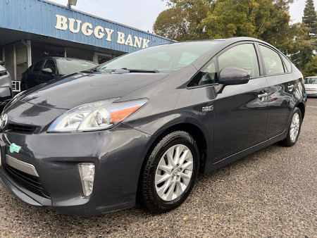 Key #43 Toyota Prius Plug-in Hybrid Hatchback 4D Key #43 Toyota Prius Plug-in Hybrid Hatchback 4D