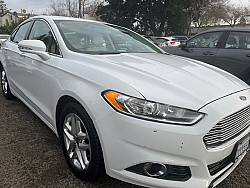 Key #131 Ford Fusion SE Sedan 4D Key #131 Ford Fusion SE Sedan 4D