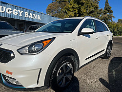 Key #27 Kia Niro Plug-in Hybrid LX Wagon 4D