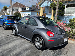 Key #23 Volkswagen New Beetle 2.5 Hatchback 2D