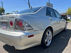 Key #81 Lexus IS 300 Sedan 4D Key #81 Lexus IS 300 Sedan 4D