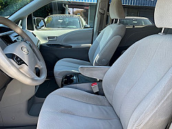 Key #82 Toyota Sienna LE Minivan 4D Key #82 Toyota Sienna LE Minivan 4D