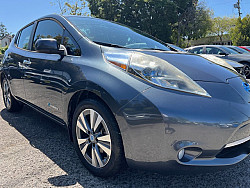 Key #6 Nissan LEAF SL Hatchback 4D Key #6 Nissan LEAF SL Hatchback 4D