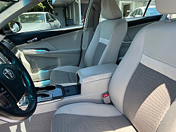 Key #119 Toyota Camry XLE Hybrid Sedan 4D