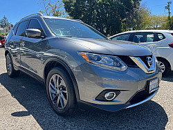 Key #143 Nissan Rogue SL Sport Utility 4D
