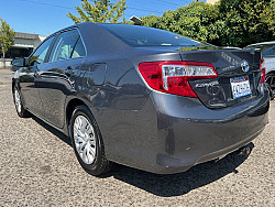 Key #25 Toyota Camry LE Hybrid Sedan 4D Key #25 Toyota Camry LE Hybrid Sedan 4D