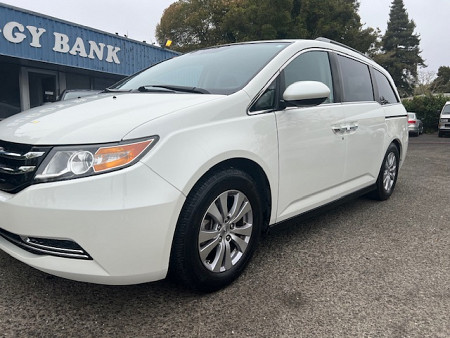 Key #25 Honda Odyssey EX-L Minivan 4D