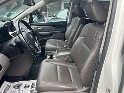 Key #25 Honda Odyssey EX-L Minivan 4D