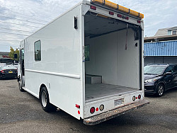 Key #111 Workhorse Custom Chassis StepVan Model W42