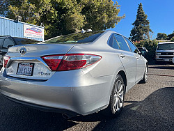 Key #27 Toyota Camry Hybrid XLE Sedan 4D Key #27 Toyota Camry Hybrid XLE Sedan 4D