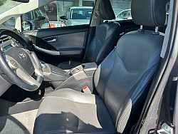 Key #35 Toyota Prius Four Hatchback 4D Key #35 Toyota Prius Four Hatchback 4D