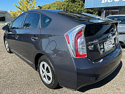 Key #35 Toyota Prius Four Hatchback 4D Key #35 Toyota Prius Four Hatchback 4D