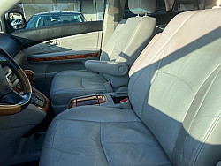 Key #15 Lexus RX 330 Sport Utility 4D