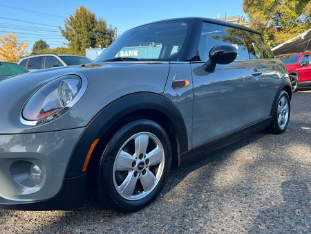 Key #27 MINI Hardtop Cooper Hatchback 2D