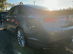 Key #82 Lincoln MKZ Sedan 4D Key #82 Lincoln MKZ Sedan 4D