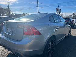 Key #18 Volvo S60 T5 Dynamic Sedan 4D