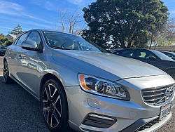 Key #18 Volvo S60 T5 Dynamic Sedan 4D