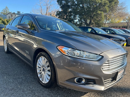 Key #5 Ford Fusion Energi Plug-In Hybrid SE Luxury Sedan 4D