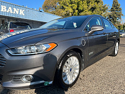 Key #5 Ford Fusion Energi Plug-In Hybrid SE Luxury Sedan 4D