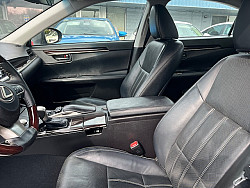 Key #129 Lexus ES 350 Sedan 4D