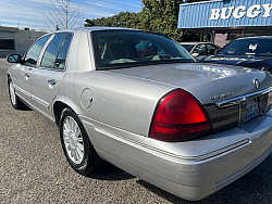 Key #39 Mercury Grand Marquis LS Sedan 4D Key #39 Mercury Grand Marquis LS Sedan 4D