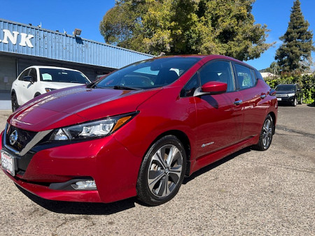 Key #158 Nissan LEAF SV Hatchback 4D