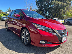 Key #158 Nissan LEAF SV Hatchback 4D