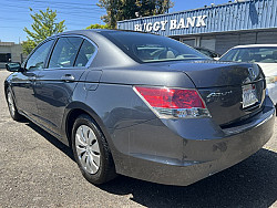 Key #27 Honda Accord LX Sedan 4D