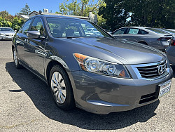 Key #27 Honda Accord LX Sedan 4D