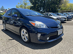 Key #16 Toyota Prius Five Hatchback 4D