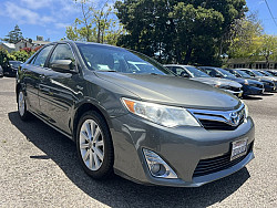 Key #27 Toyota Camry Hybrid XLE Sedan 4D