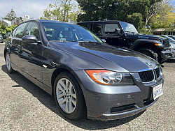Key #23 BMW 325i Sedan 4D
