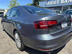 Key #130 Volkswagen Jetta 1.8T SEL Premium Sedan 4D Key #130 Volkswagen Jetta 1.8T SEL Premium Sedan 4D