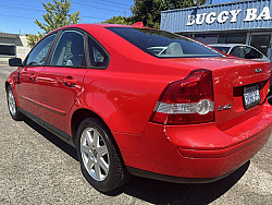 Key #163 Volvo S40 2.4i Sedan 4D